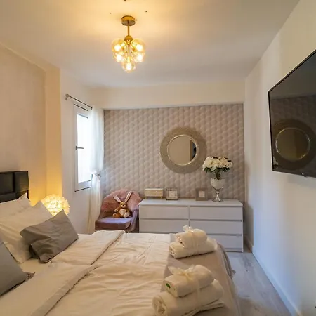Lägenhet Daria By Belmont Realty