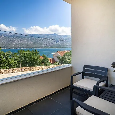 Daria By Belmont Realty