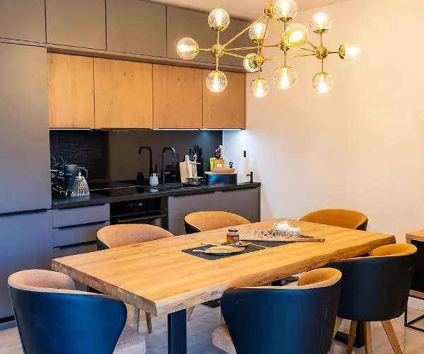 Daire Daria By Belmont Realty *