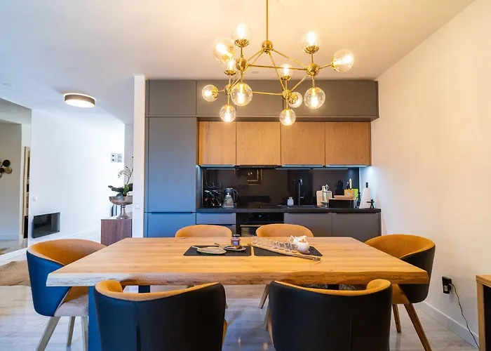 Daria By Belmont Realty *