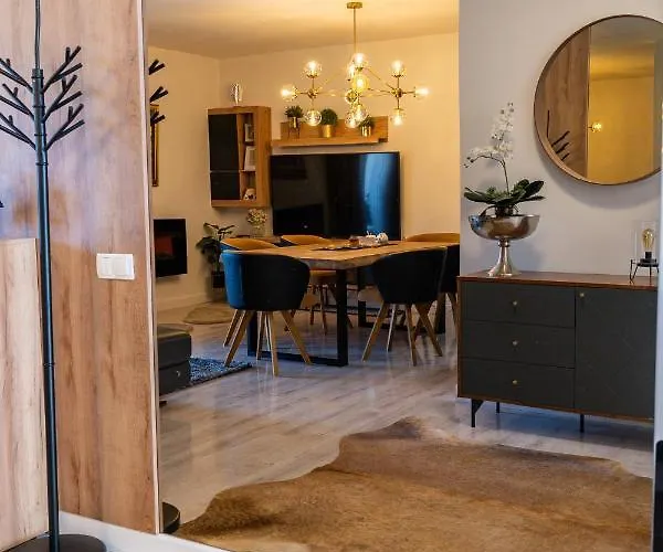 Daria By Belmont Realty Lejlighed